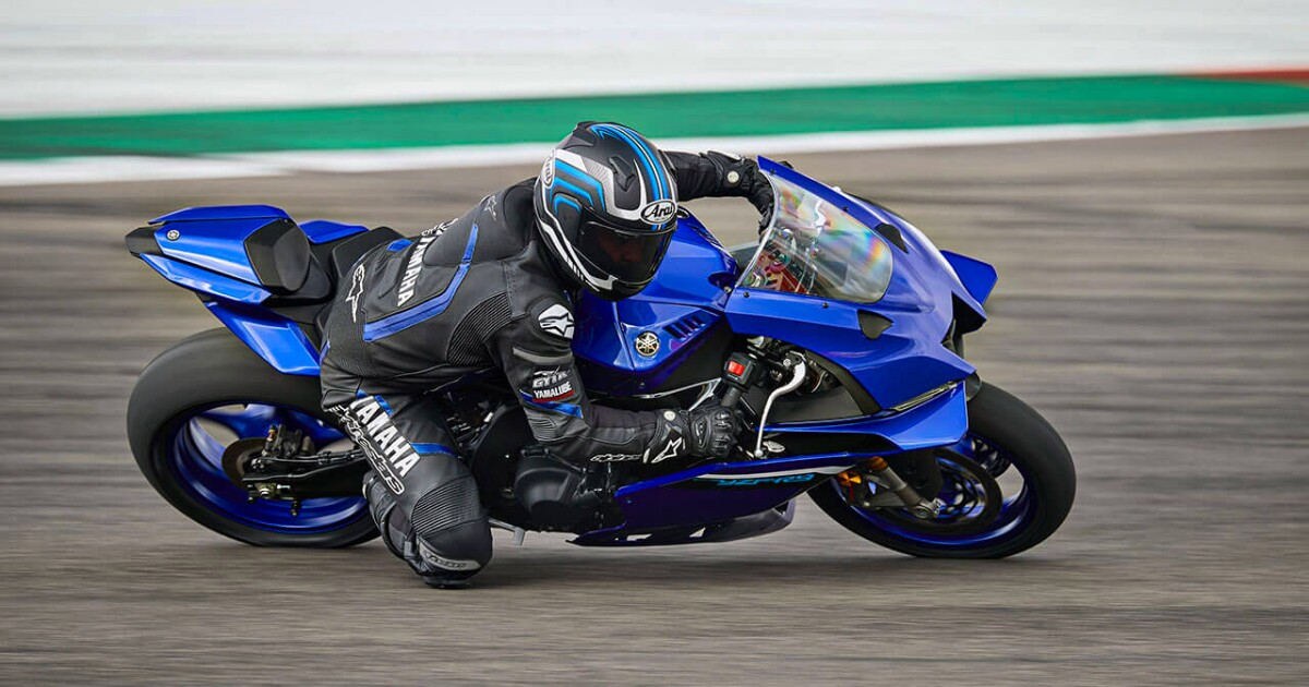Why Yamaha Supersport Bikes Dominate The Track And The Streets?